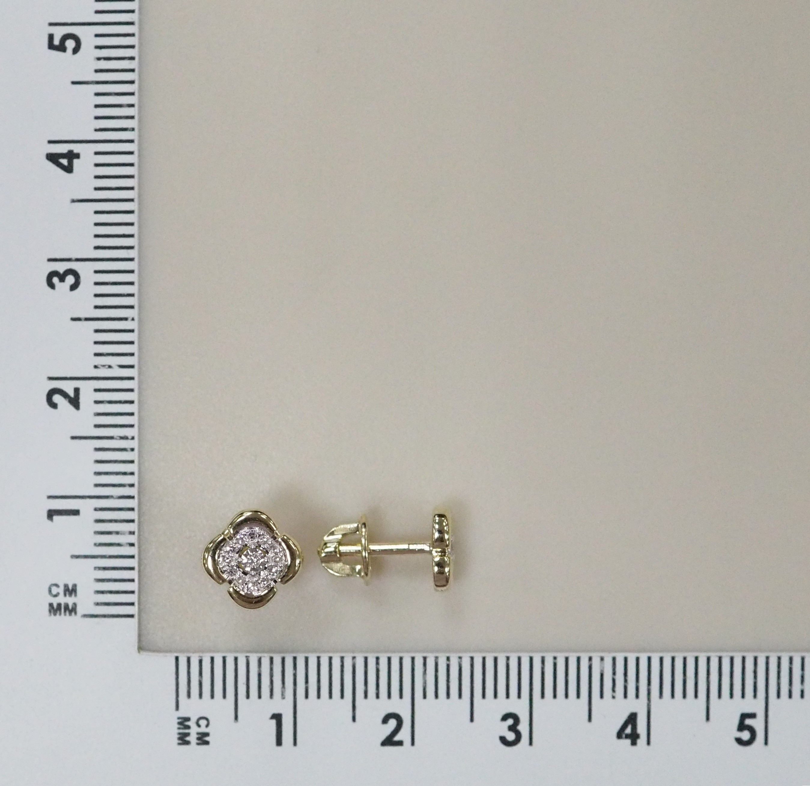 10511-001042 Серьги (Au 585)